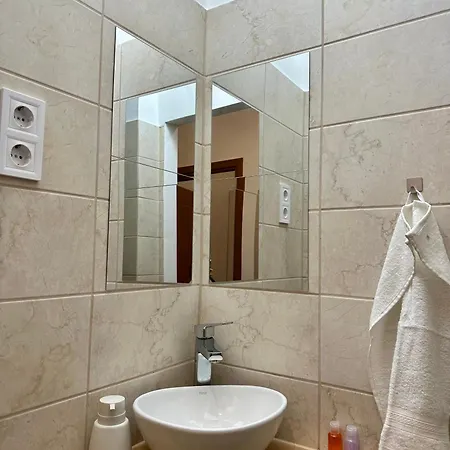 Mate Gold Апартаменты Сегед